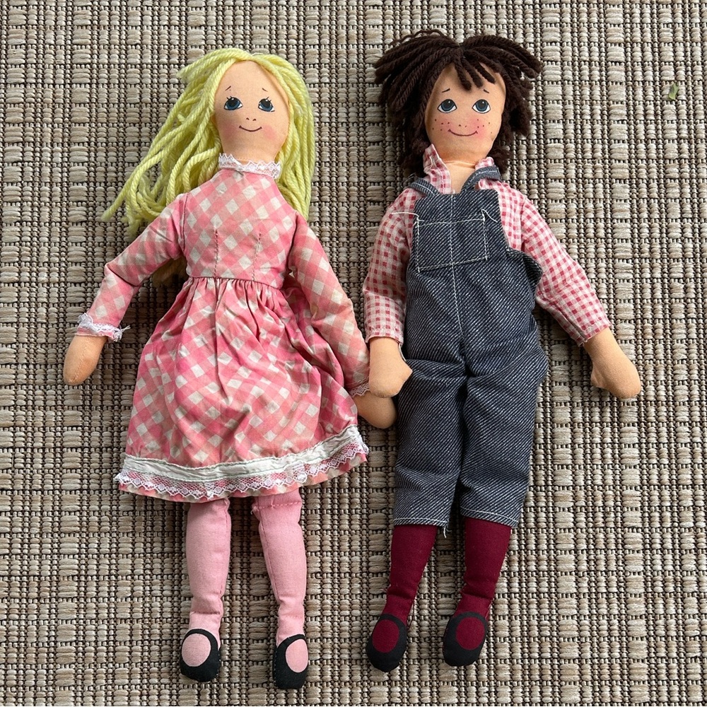 Vintage Collectible Milton Bradley Country Cousins Dolls Set - Picture 1 of 12